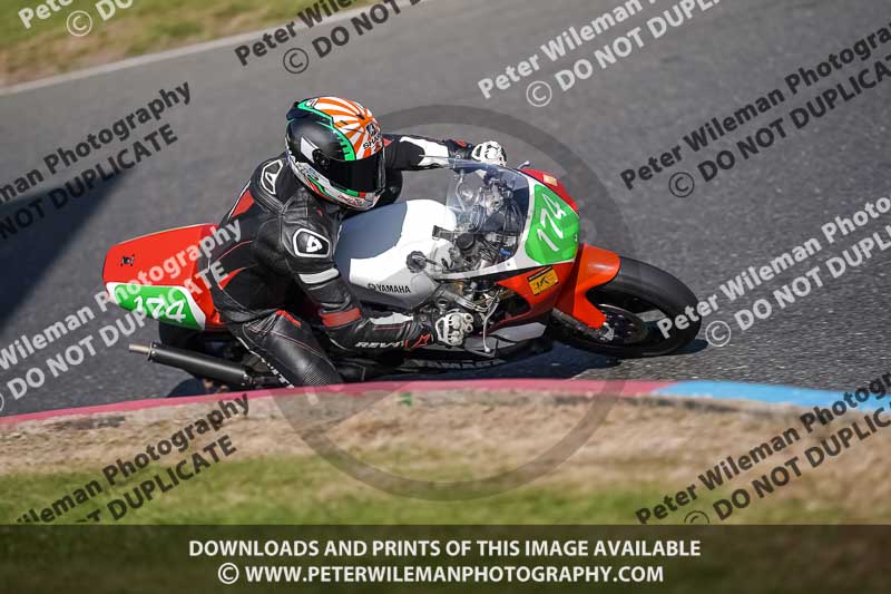 enduro digital images;event digital images;eventdigitalimages;mallory park;mallory park photographs;mallory park trackday;mallory park trackday photographs;no limits trackdays;peter wileman photography;racing digital images;trackday digital images;trackday photos